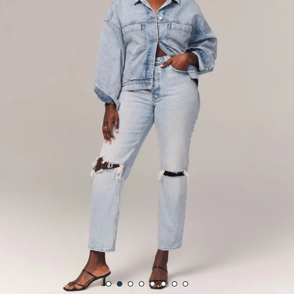 A&F High Rise Dad Jean - Picture 5 of 16